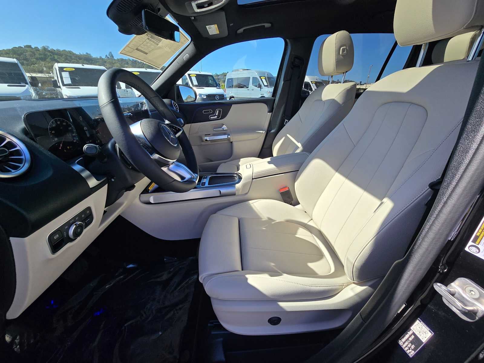 2026 Mercedes-Benz GLB 250 SUV