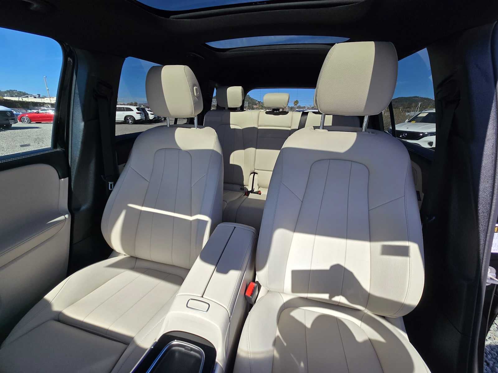 2026 Mercedes-Benz GLB 250 SUV