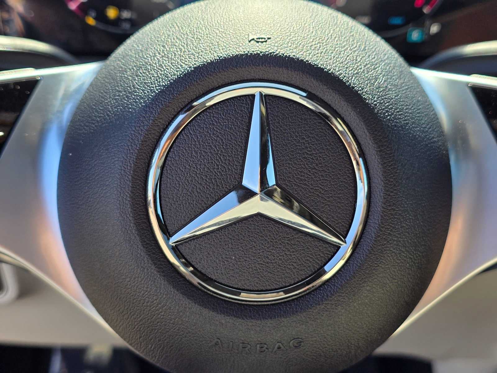 2026 Mercedes-Benz GLB 250 SUV