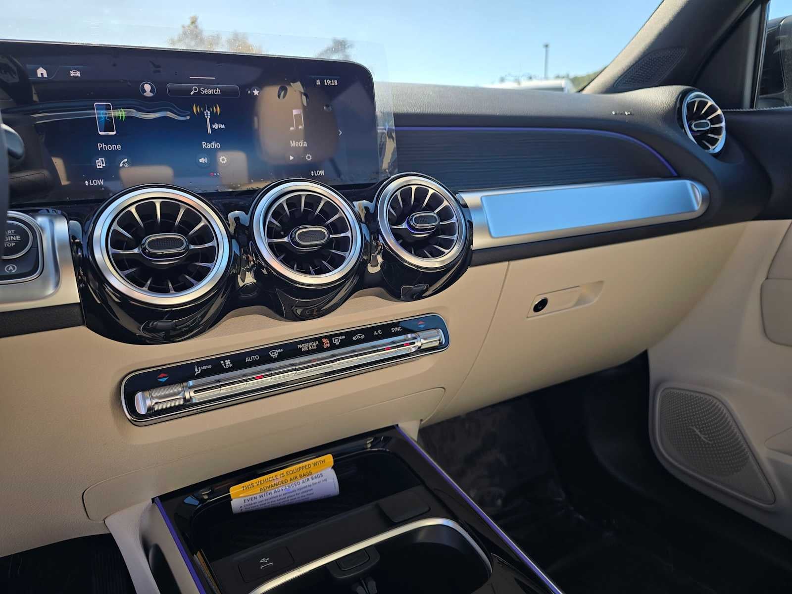 2026 Mercedes-Benz GLB 250 SUV