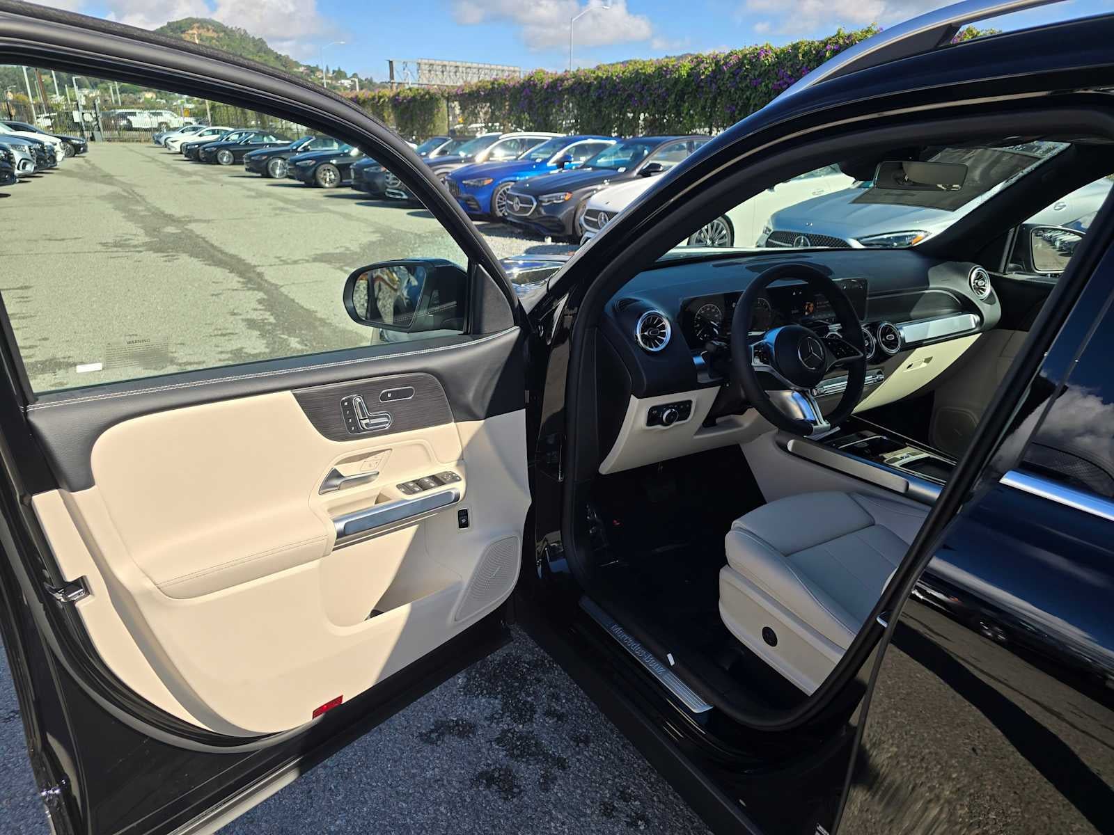 2026 Mercedes-Benz GLB 250 SUV