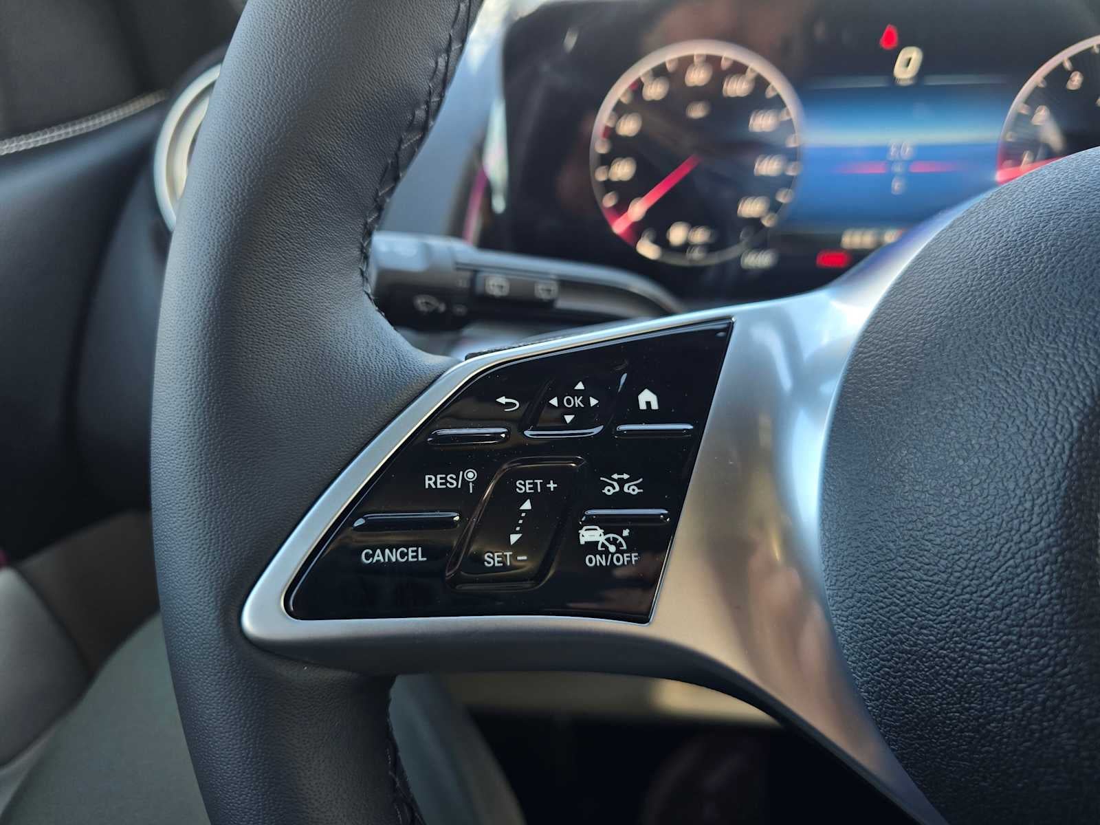 2026 Mercedes-Benz GLB 250 SUV