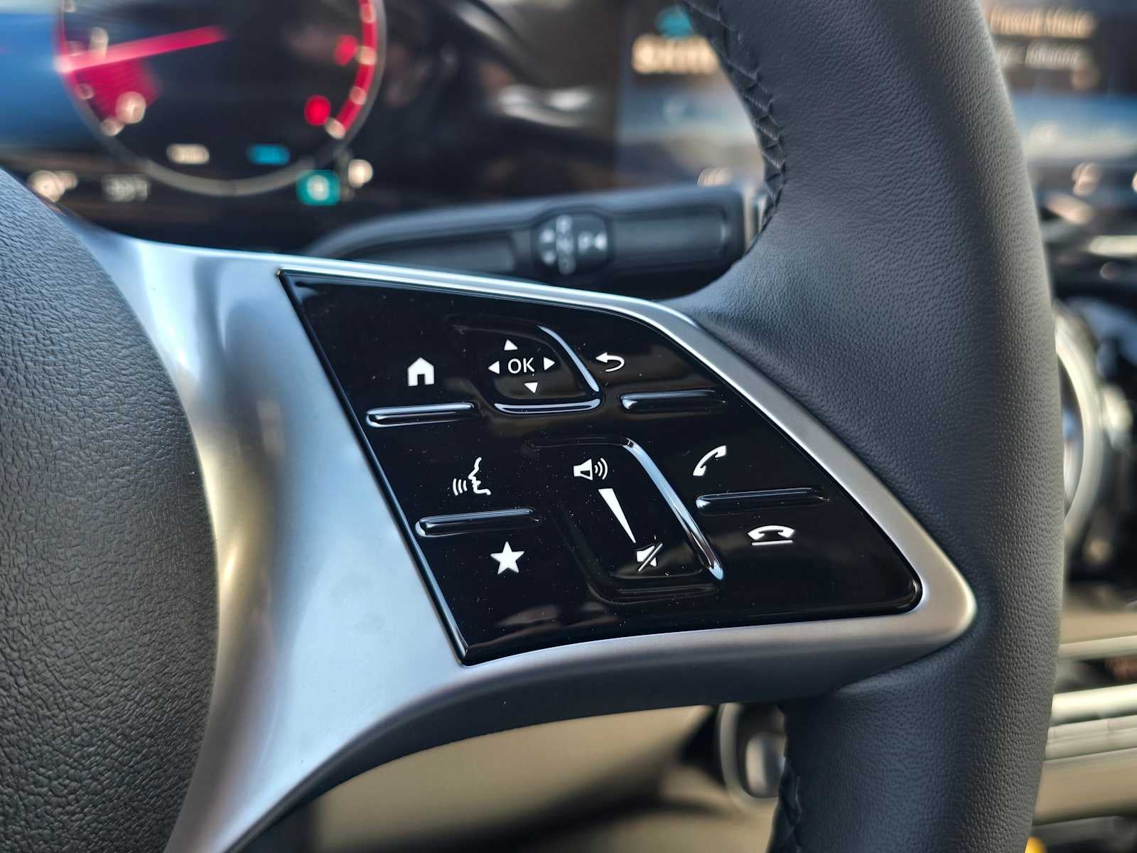 2026 Mercedes-Benz GLB 250 SUV