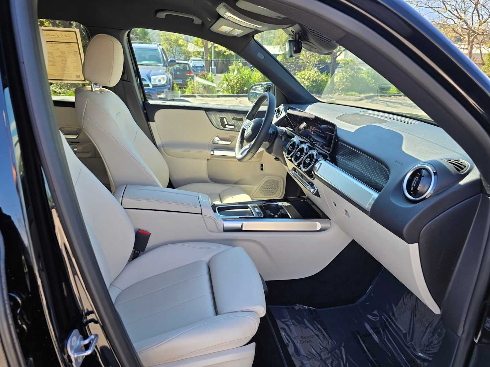 2026 Mercedes-Benz GLB 250 SUV