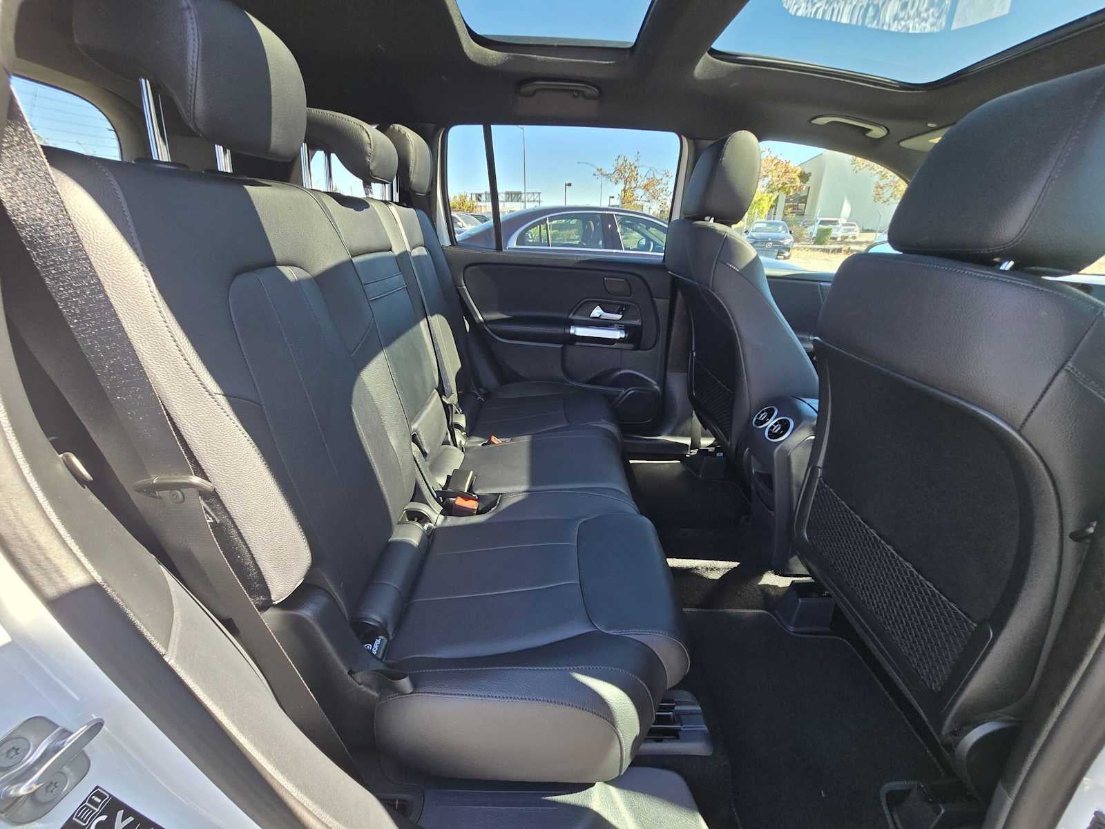 2026 Mercedes-Benz GLB 250 SUV