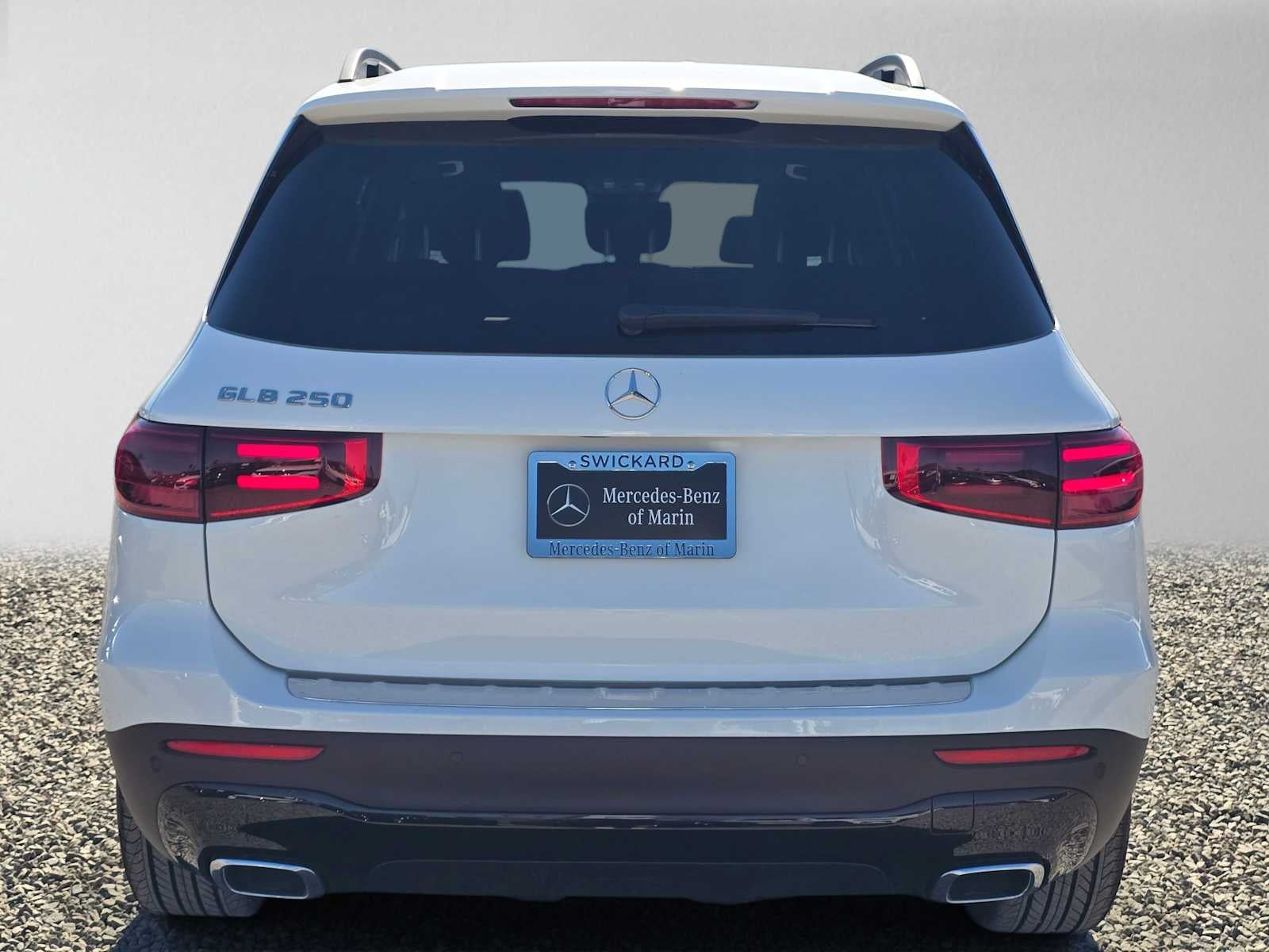 2026 Mercedes-Benz GLB 250 SUV