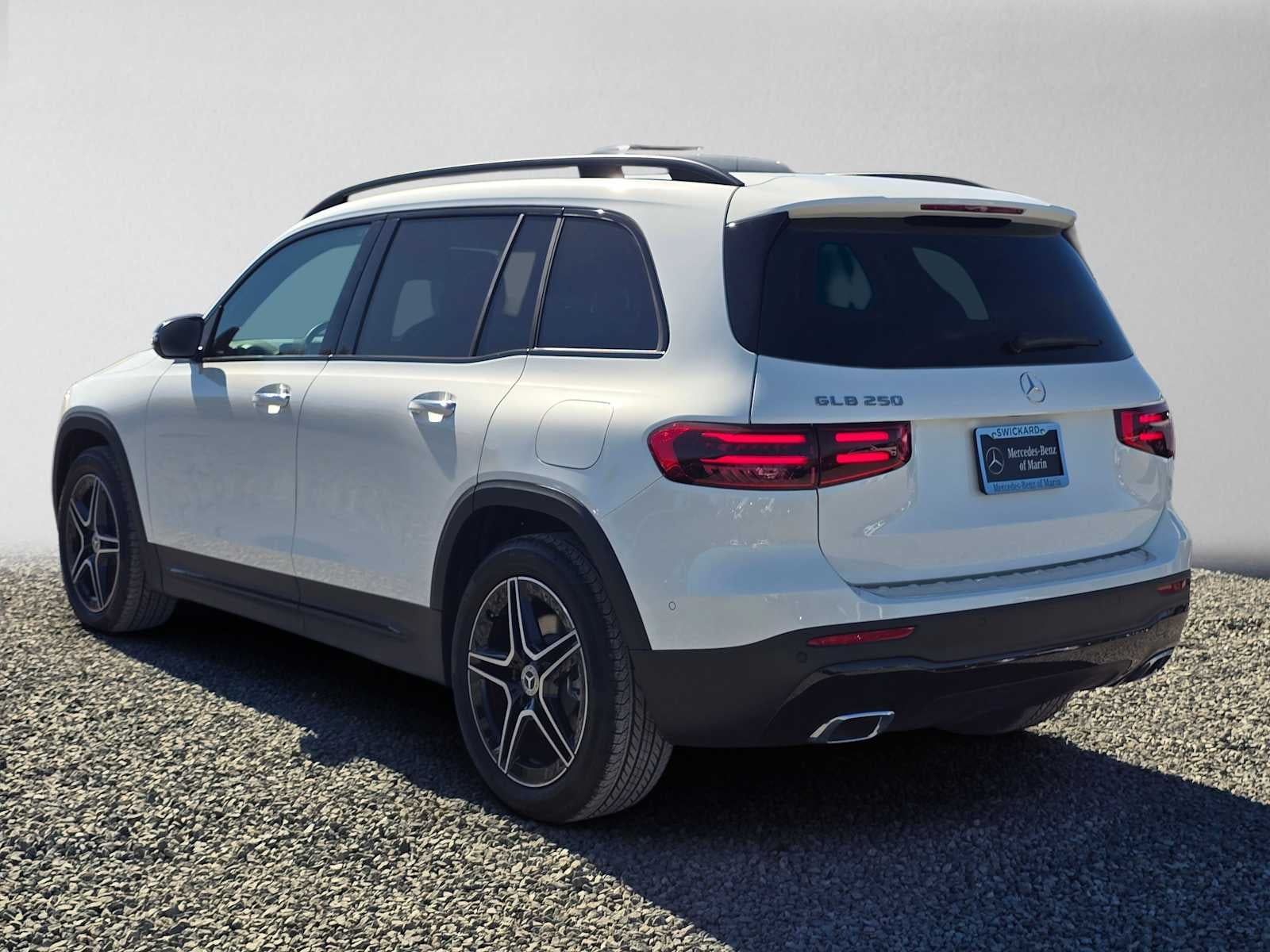 2026 Mercedes-Benz GLB 250 SUV