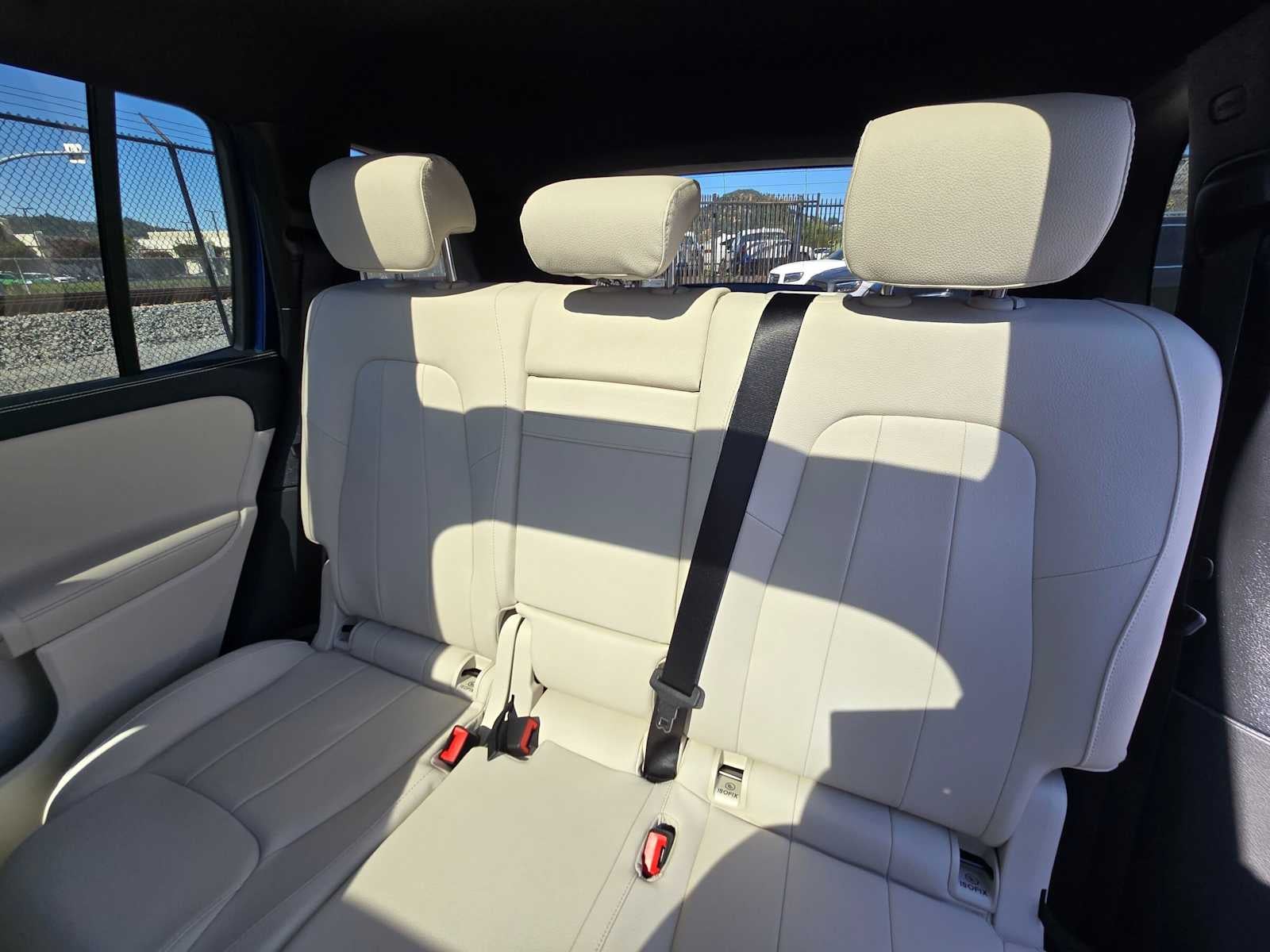 2026 Mercedes-Benz GLB 250 SUV