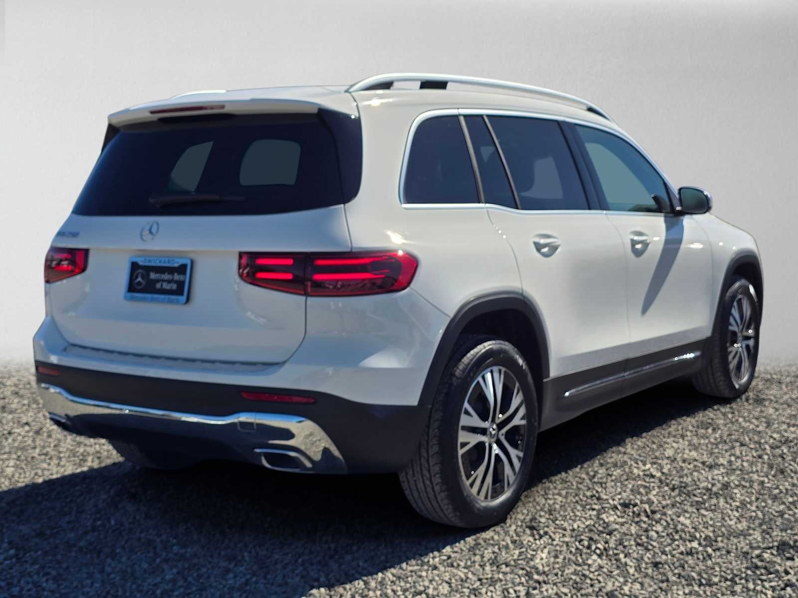 2026 Mercedes-Benz GLB 250 SUV