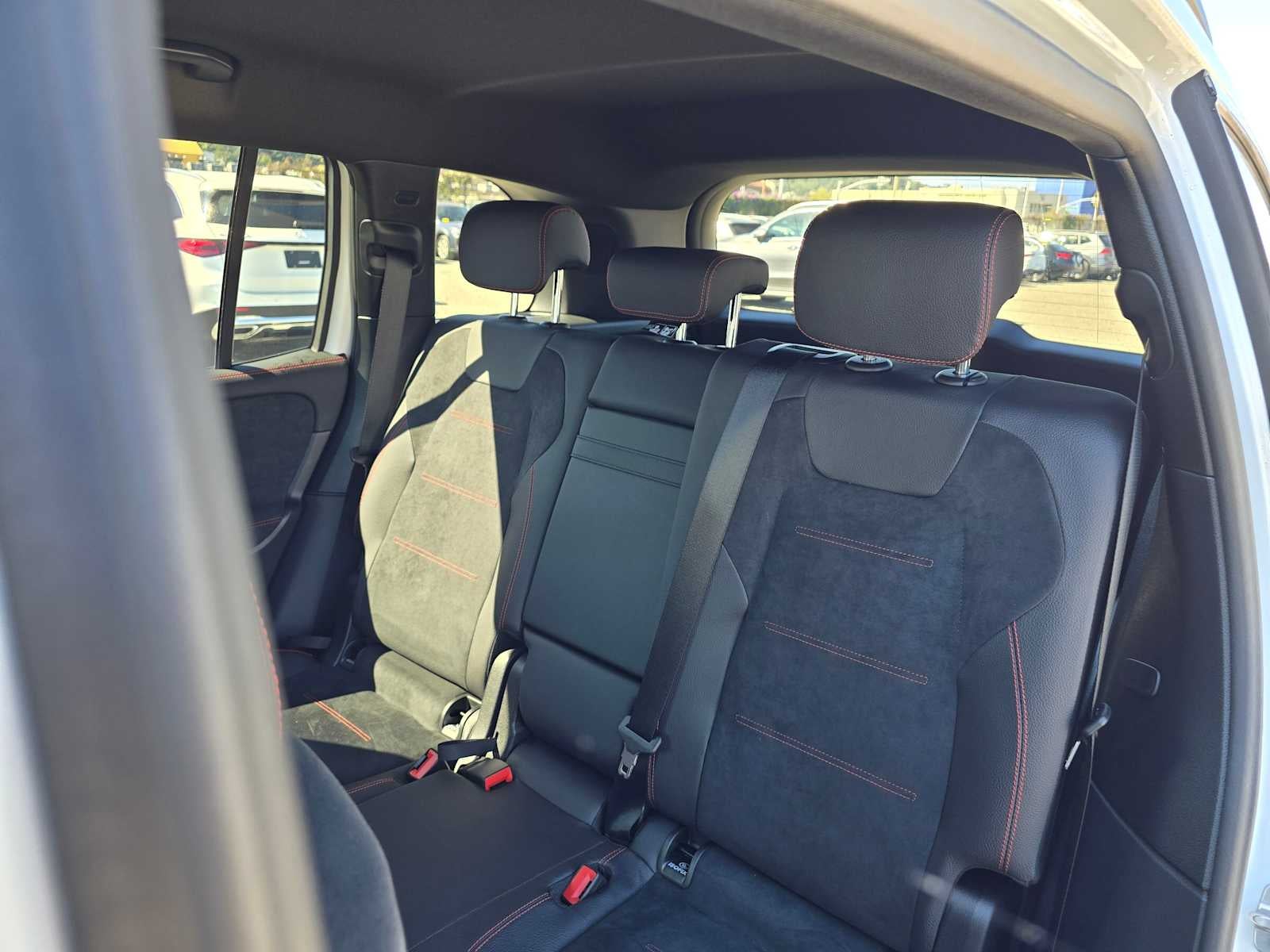 2024 Mercedes-Benz GLB GLB 250