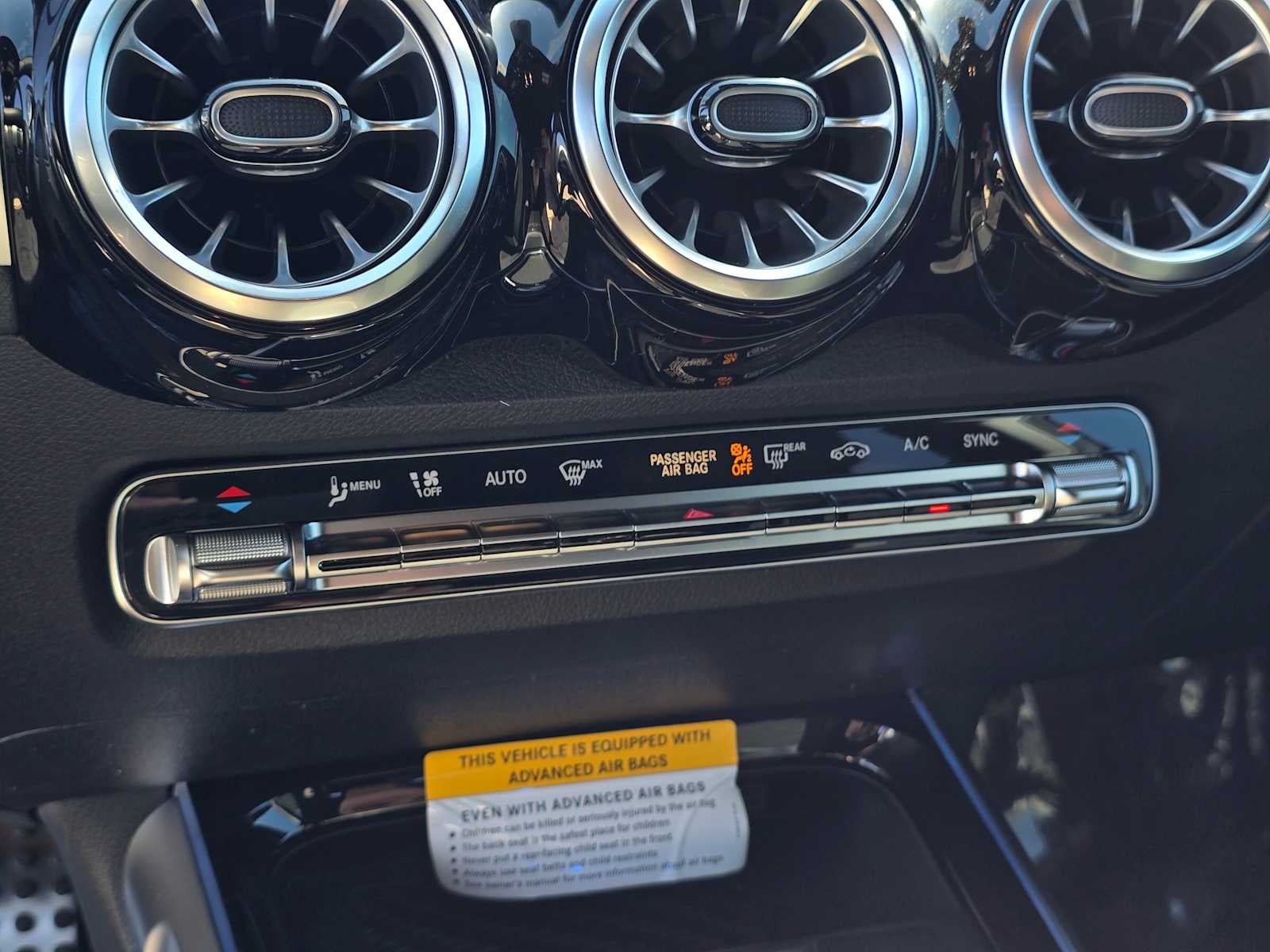 2024 Mercedes-Benz GLB GLB 250