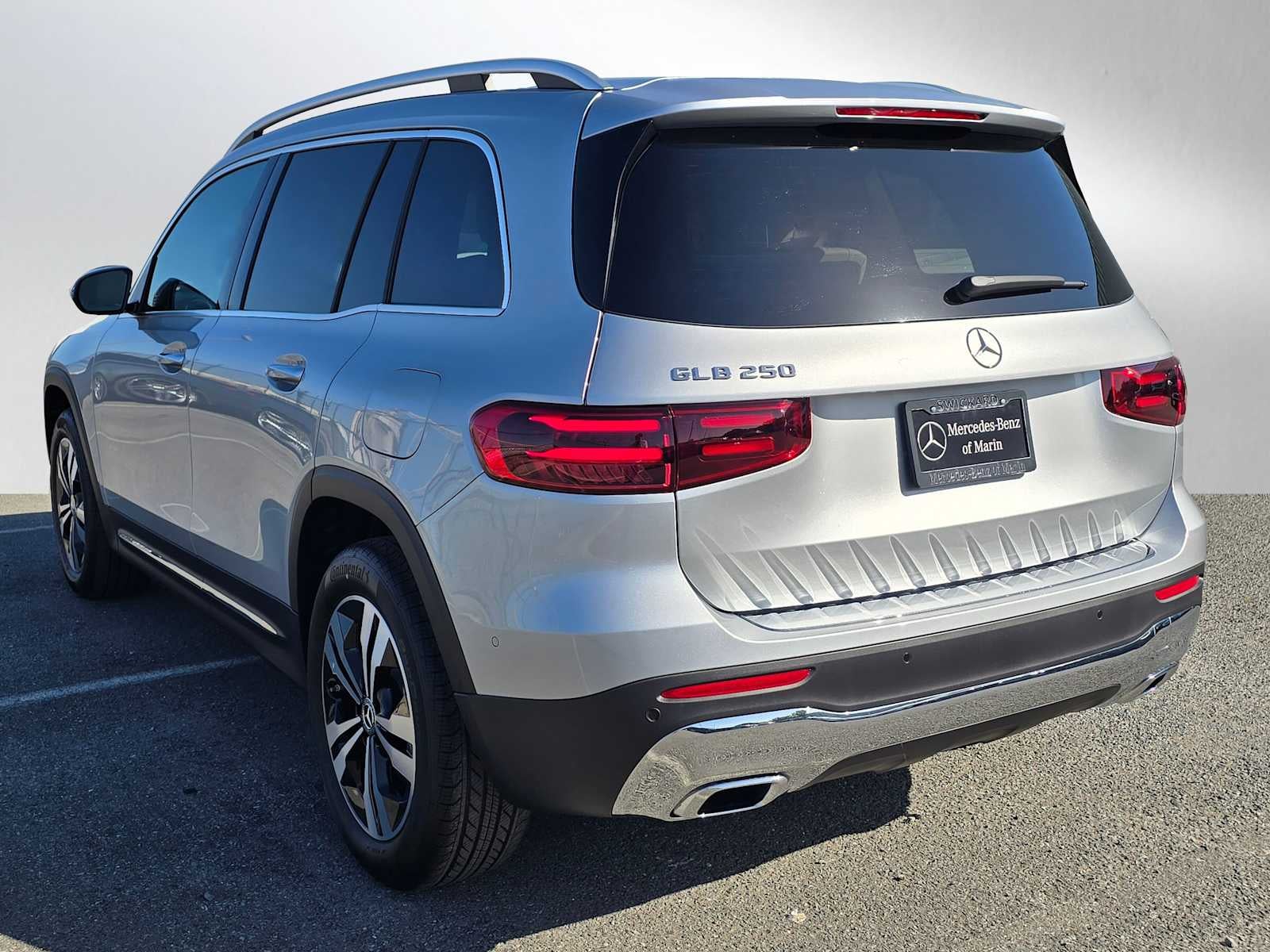 2026 Mercedes-Benz GLB 250 SUV