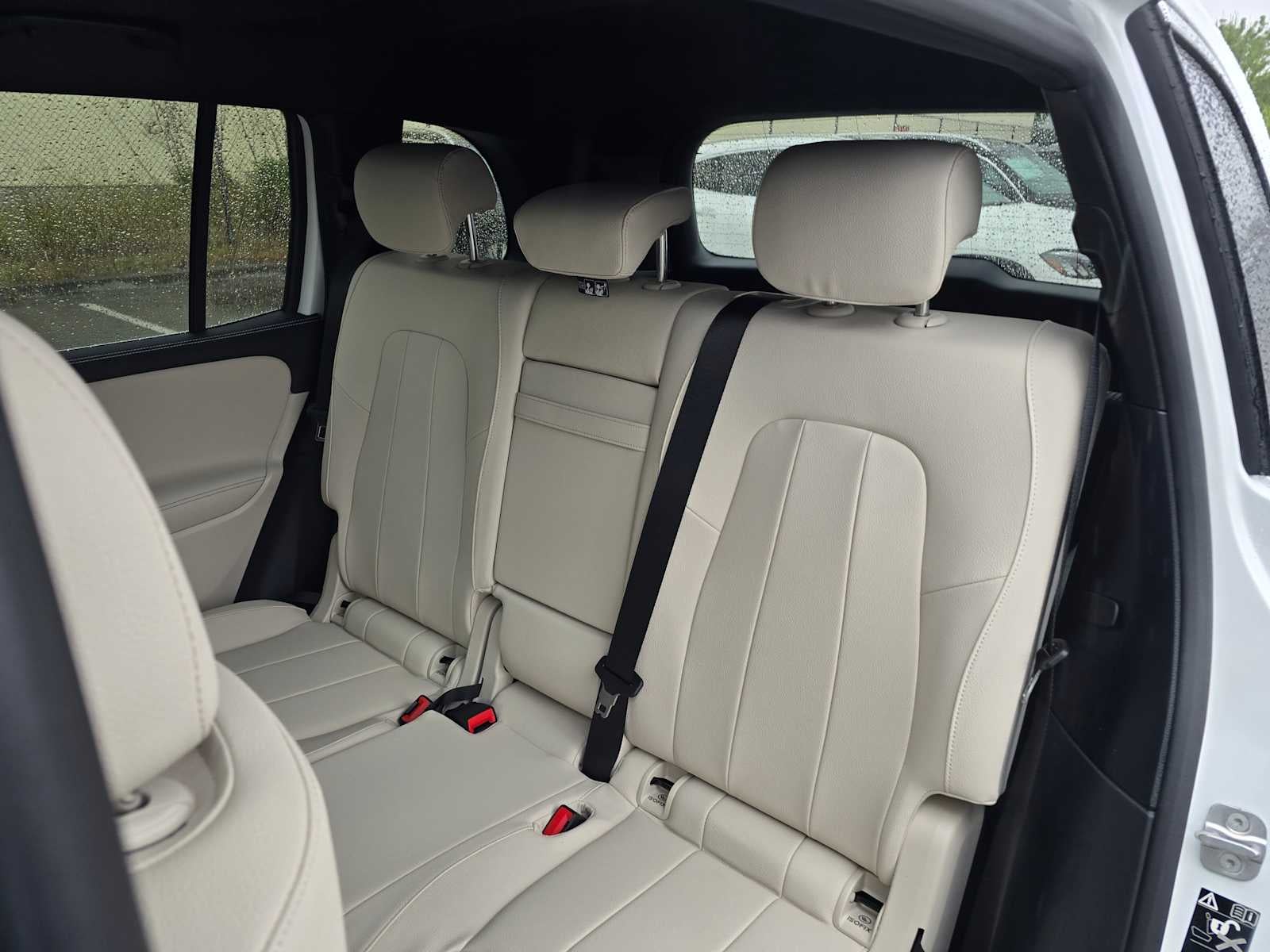 2026 Mercedes-Benz GLB 250 SUV