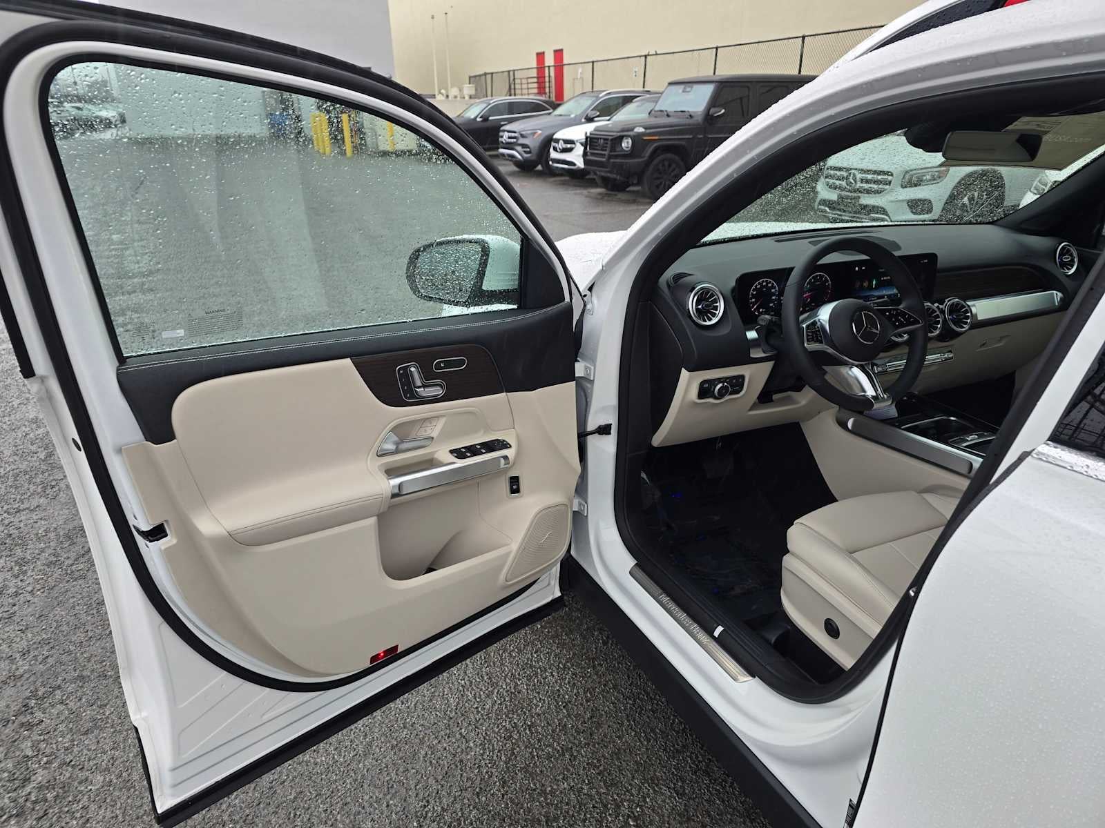 2026 Mercedes-Benz GLB 250 SUV