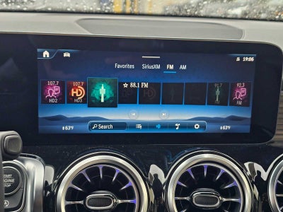 2026 Mercedes-Benz GLB 250 SUV