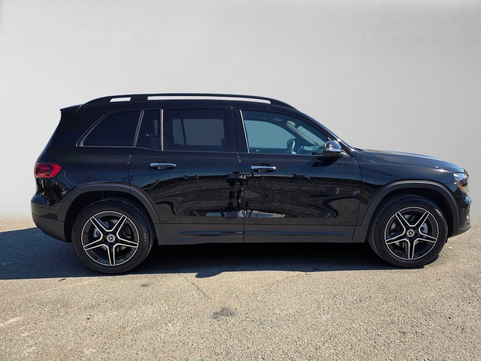 2026 Mercedes-Benz GLB 250 SUV