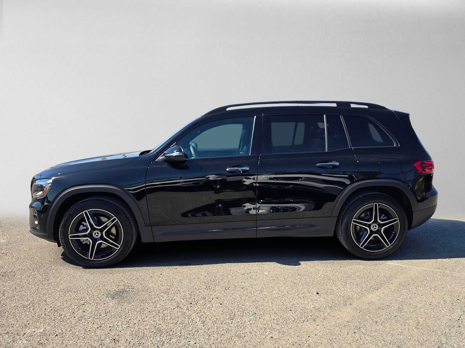 2026 Mercedes-Benz GLB 250 SUV