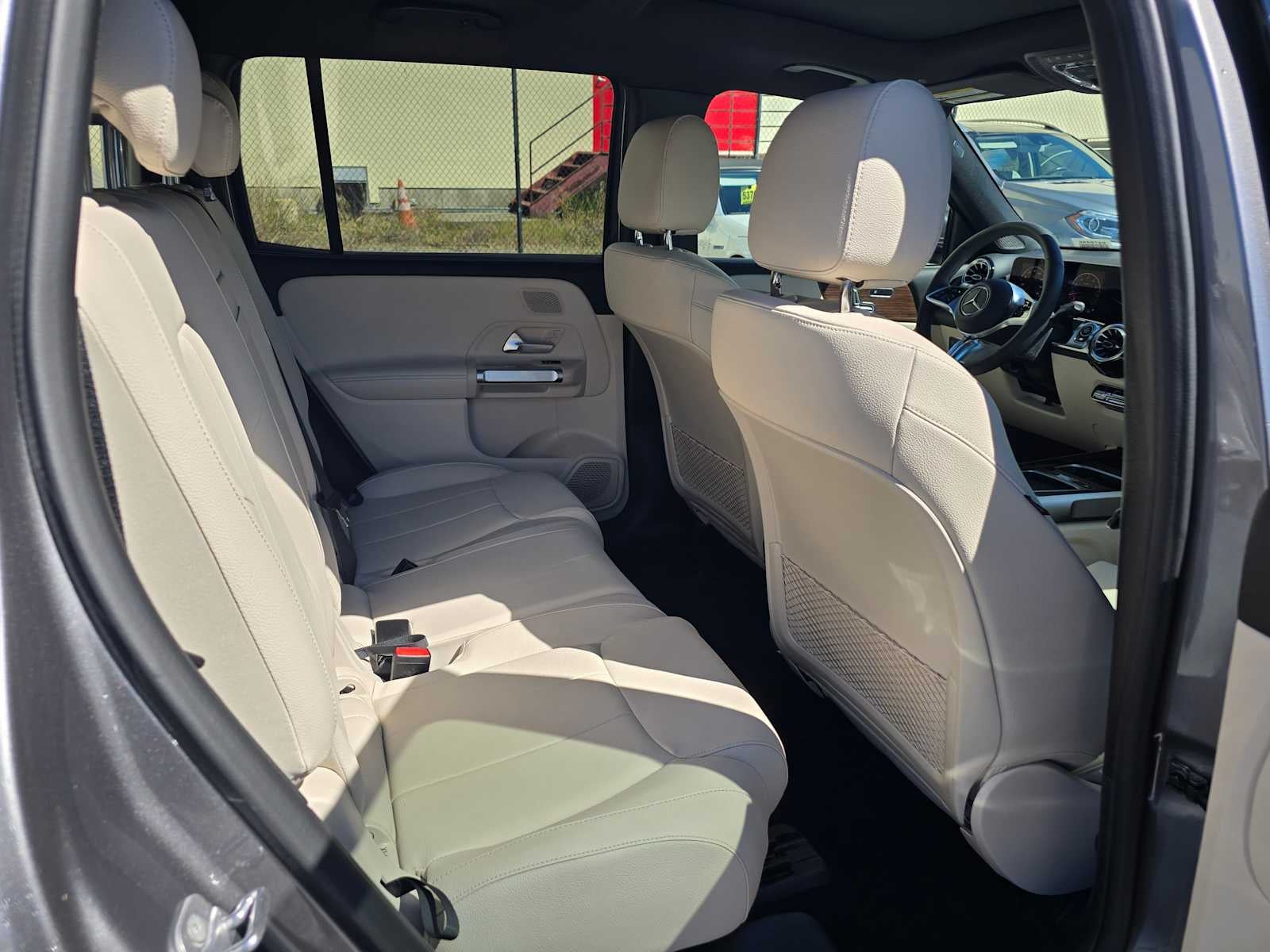 2026 Mercedes-Benz GLB 250 SUV