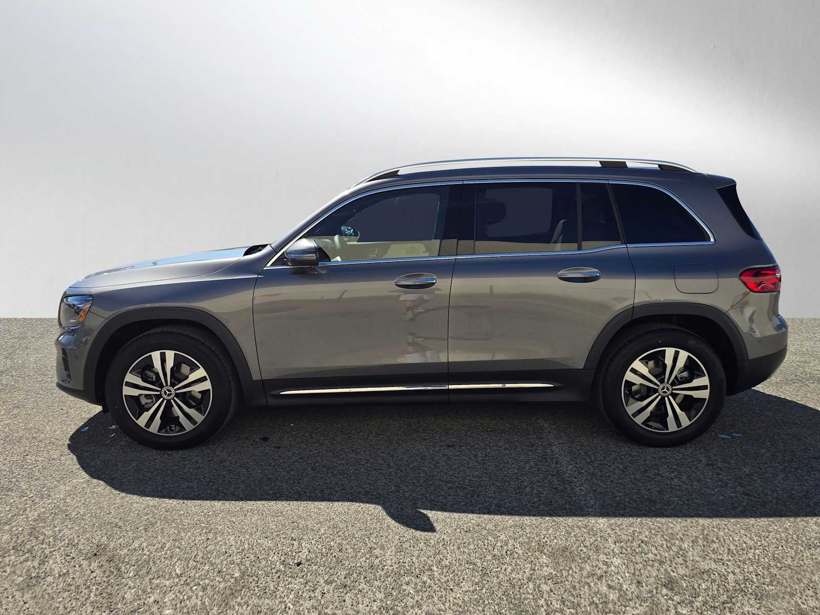 2026 Mercedes-Benz GLB 250 SUV