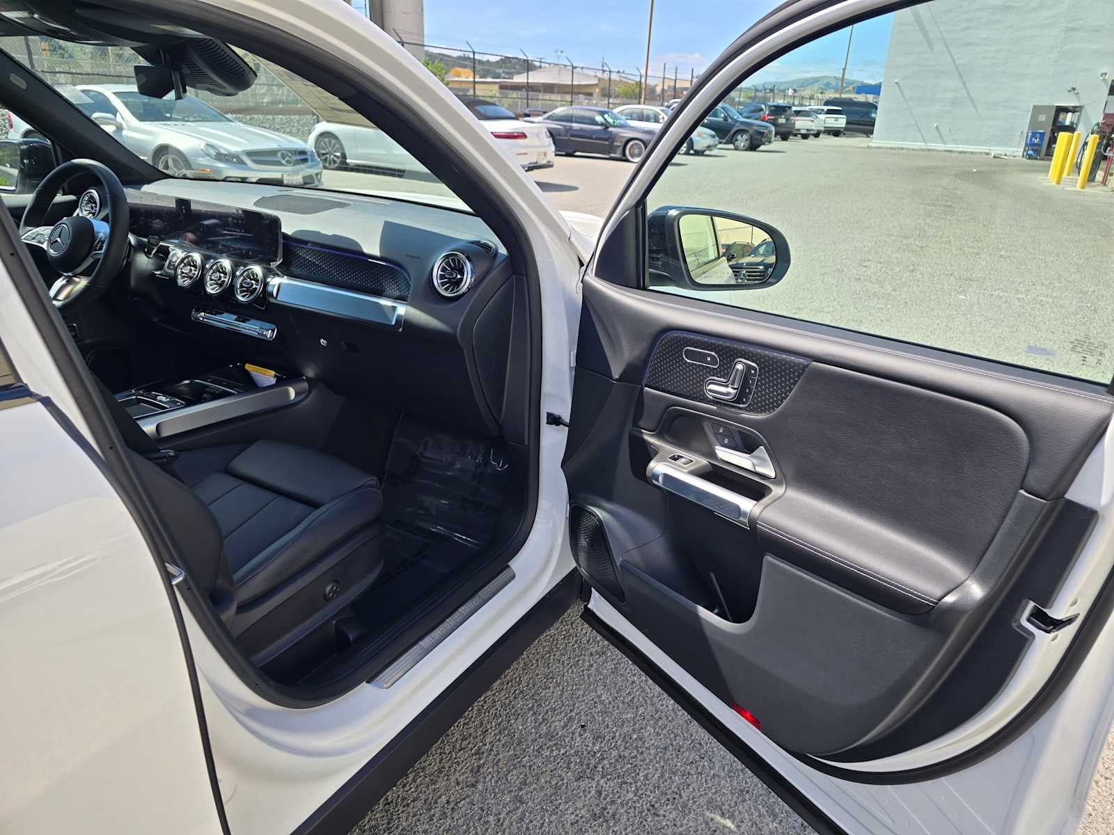 2026 Mercedes-Benz GLB 250 SUV