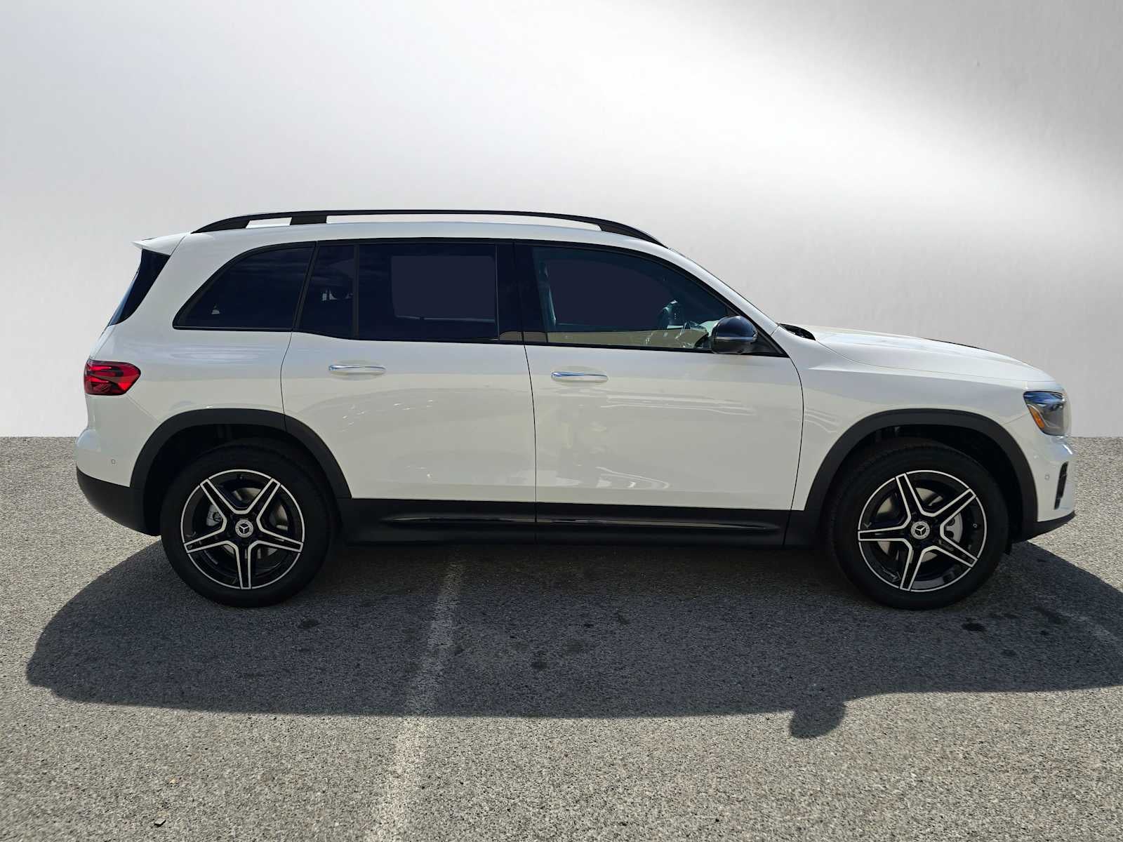 2026 Mercedes-Benz GLB 250 SUV