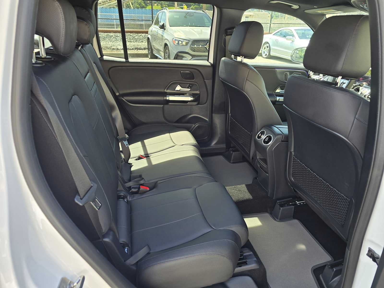 2026 Mercedes-Benz GLB 250 SUV