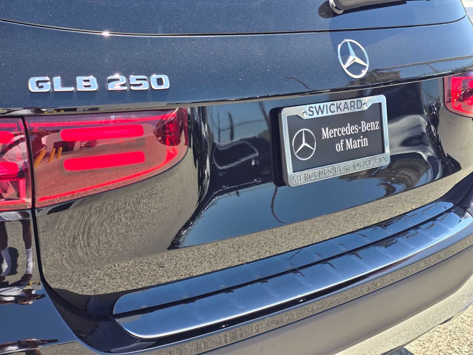 2026 Mercedes-Benz GLB 250 4MATIC® SUV