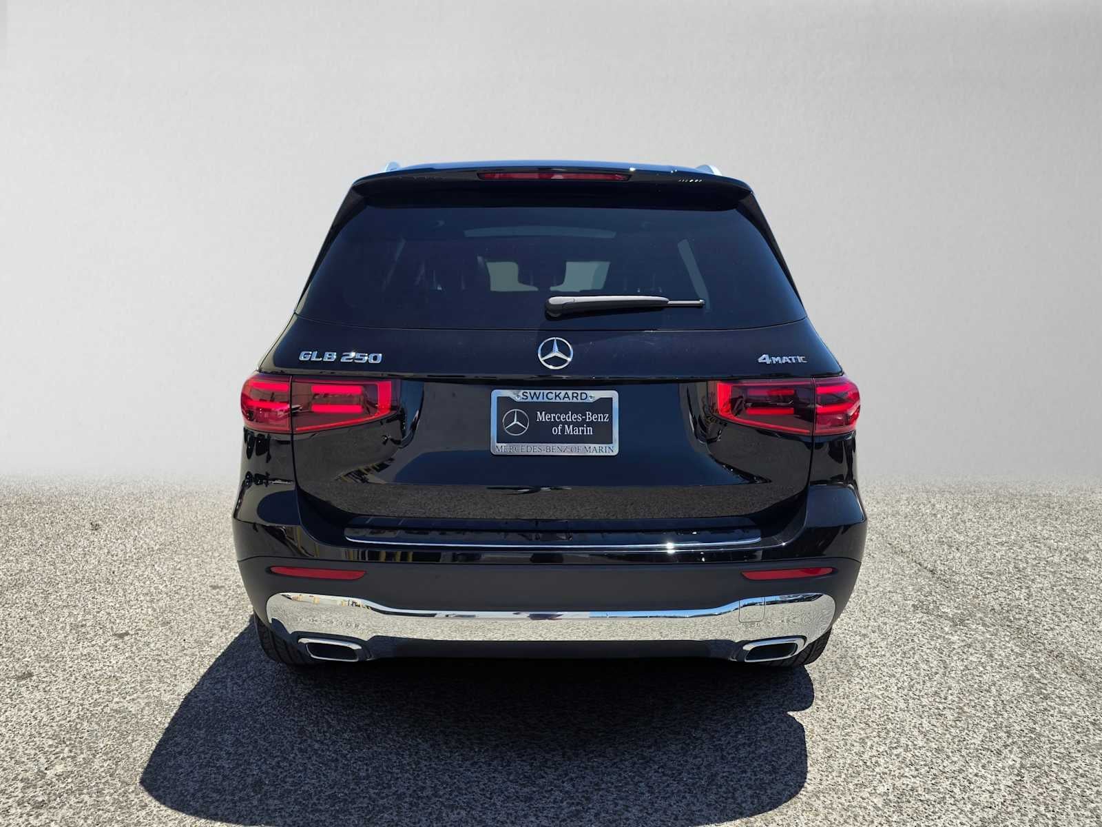 2026 Mercedes-Benz GLB 250 4MATIC® SUV