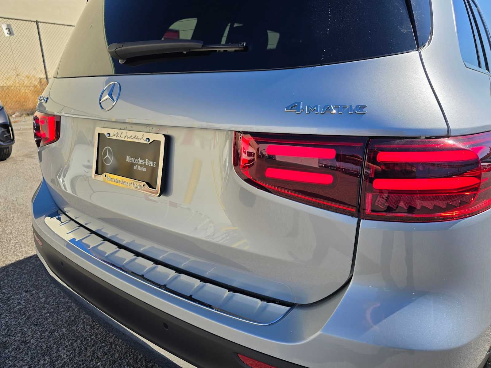 2025 Mercedes-Benz GLB GLB 250