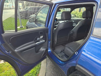 2025 Mercedes-Benz GLB 250 4MATIC® SUV