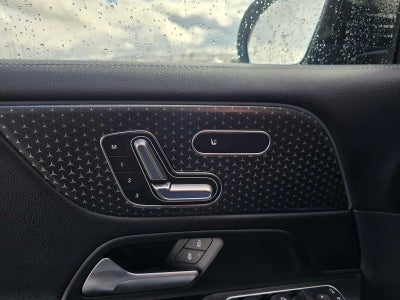 2025 Mercedes-Benz GLB 250 4MATIC® SUV