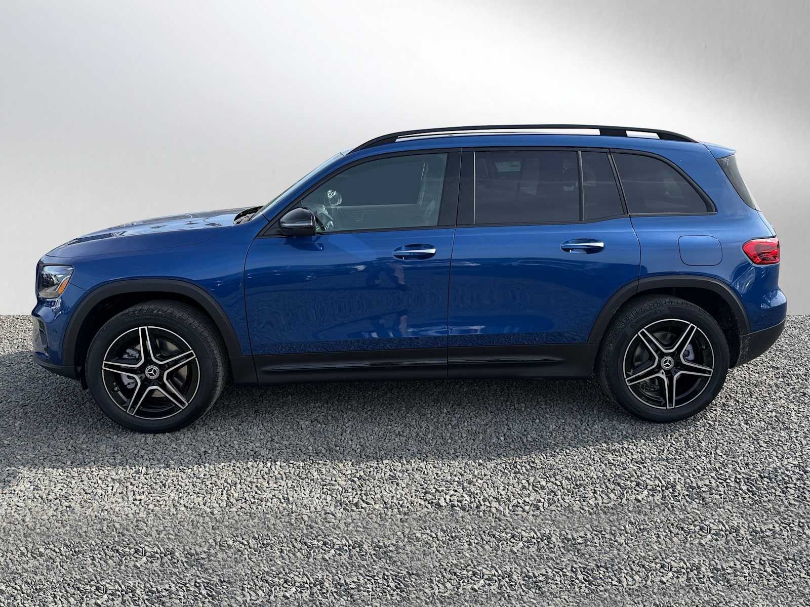 2025 Mercedes-Benz GLB 250 4MATIC® SUV