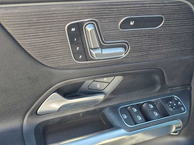 2026 Mercedes-Benz GLB 250 4MATIC® SUV