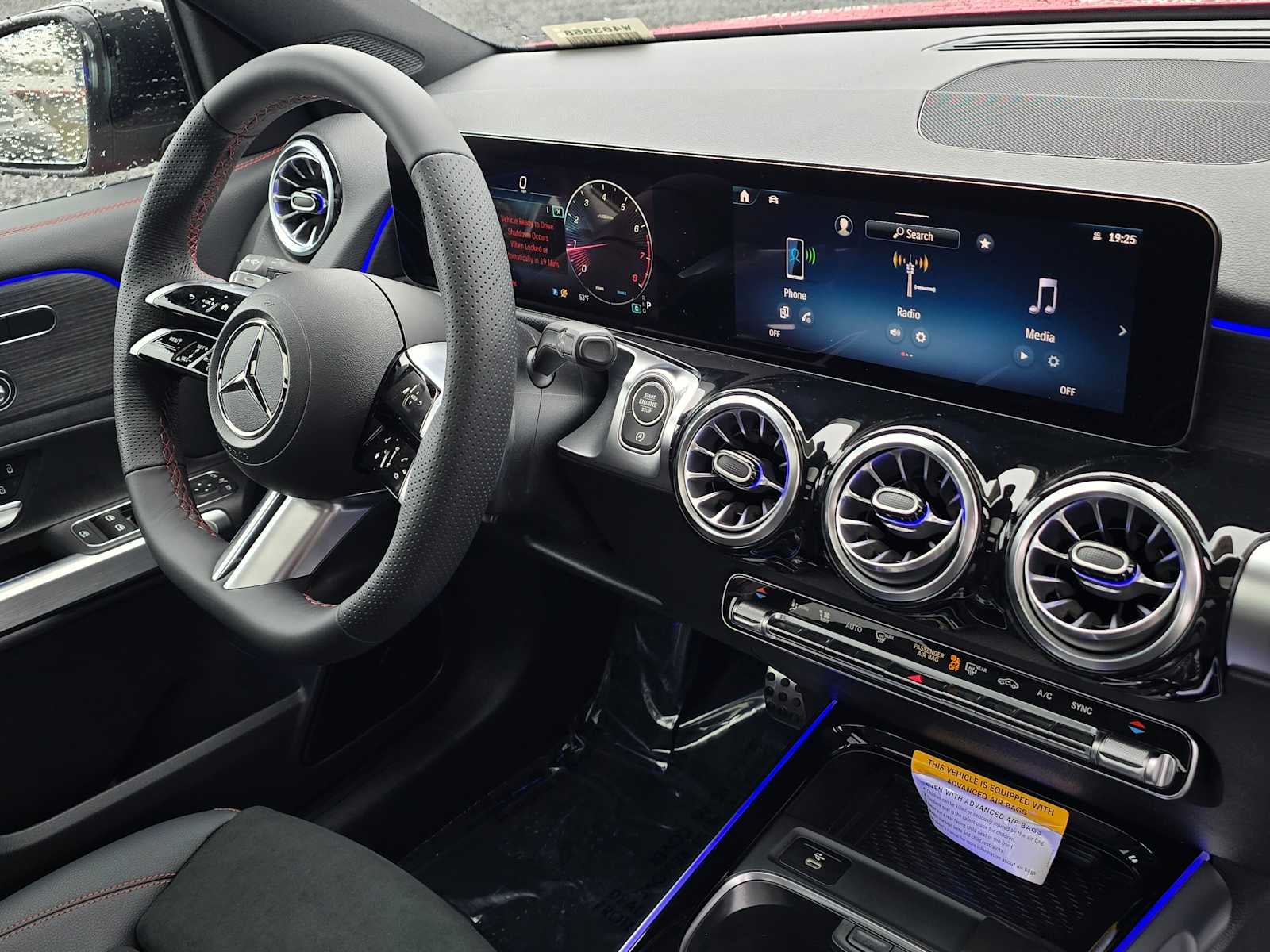 2026 Mercedes-Benz GLB 250 4MATIC® SUV