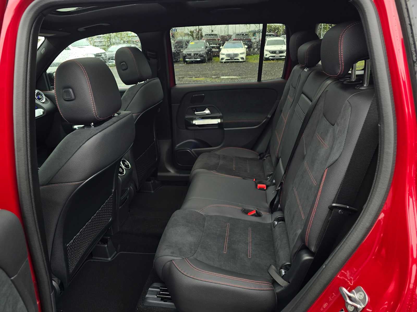 2026 Mercedes-Benz GLB 250 4MATIC® SUV