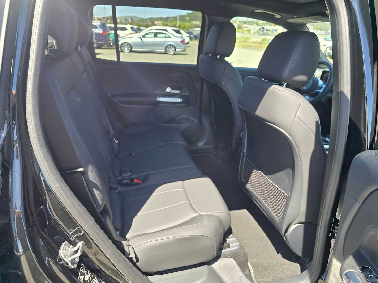 2026 Mercedes-Benz GLB 250 4MATIC® SUV