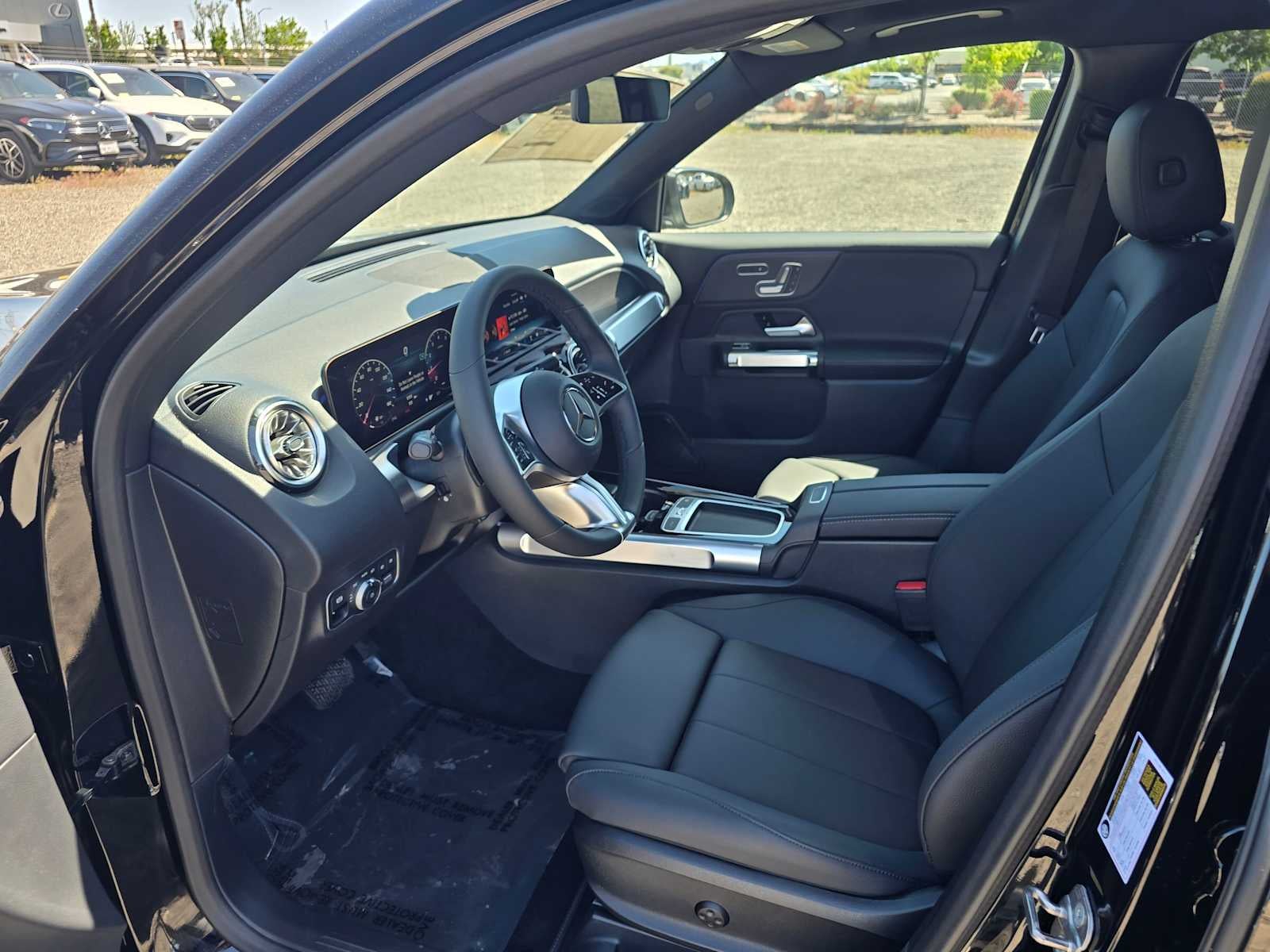 2026 Mercedes-Benz GLB 250 4MATIC® SUV