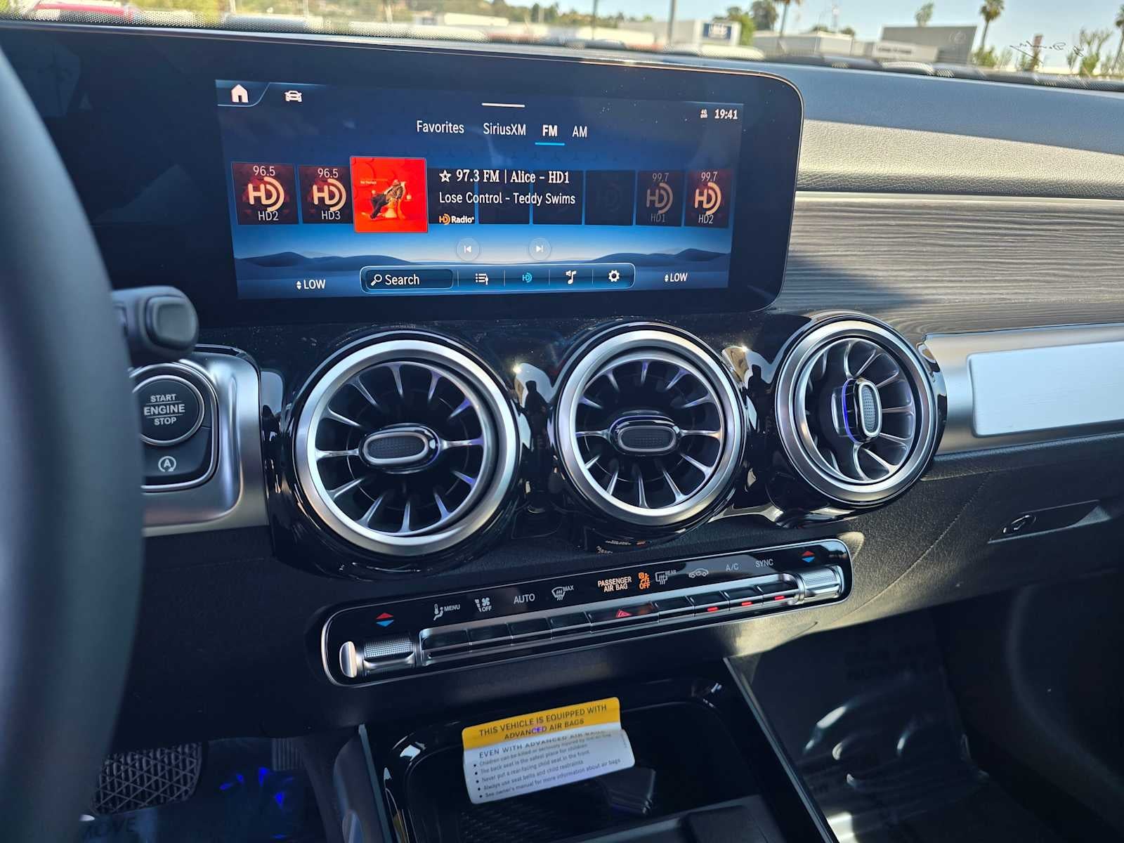 2026 Mercedes-Benz GLB 250 4MATIC® SUV