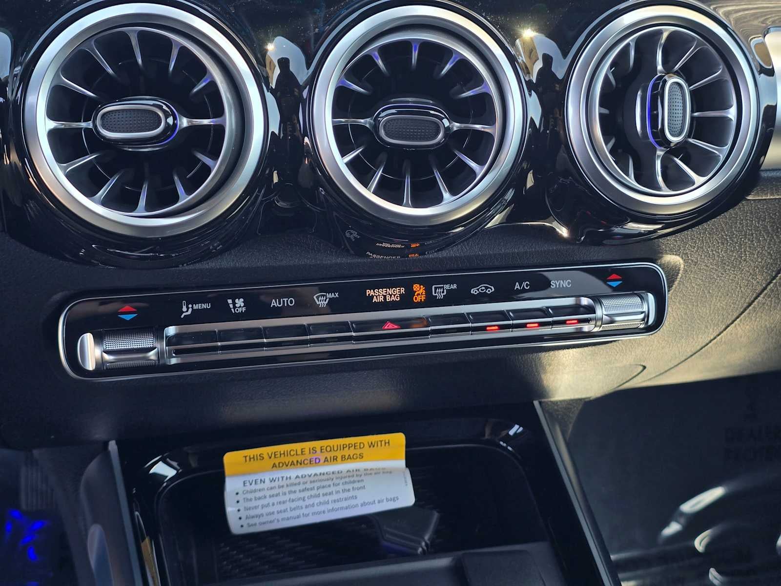 2026 Mercedes-Benz GLB 250 4MATIC® SUV