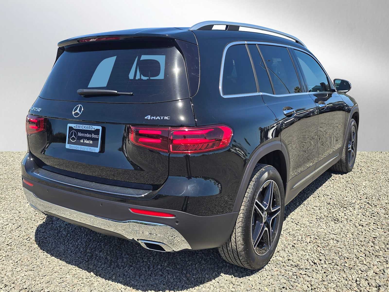 2026 Mercedes-Benz GLB 250 4MATIC® SUV