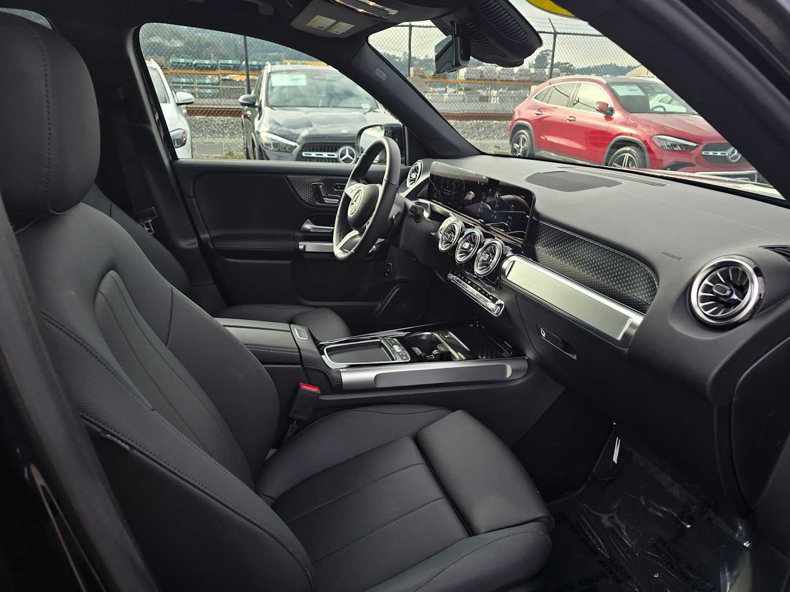 2025 Mercedes-Benz GLB GLB 250