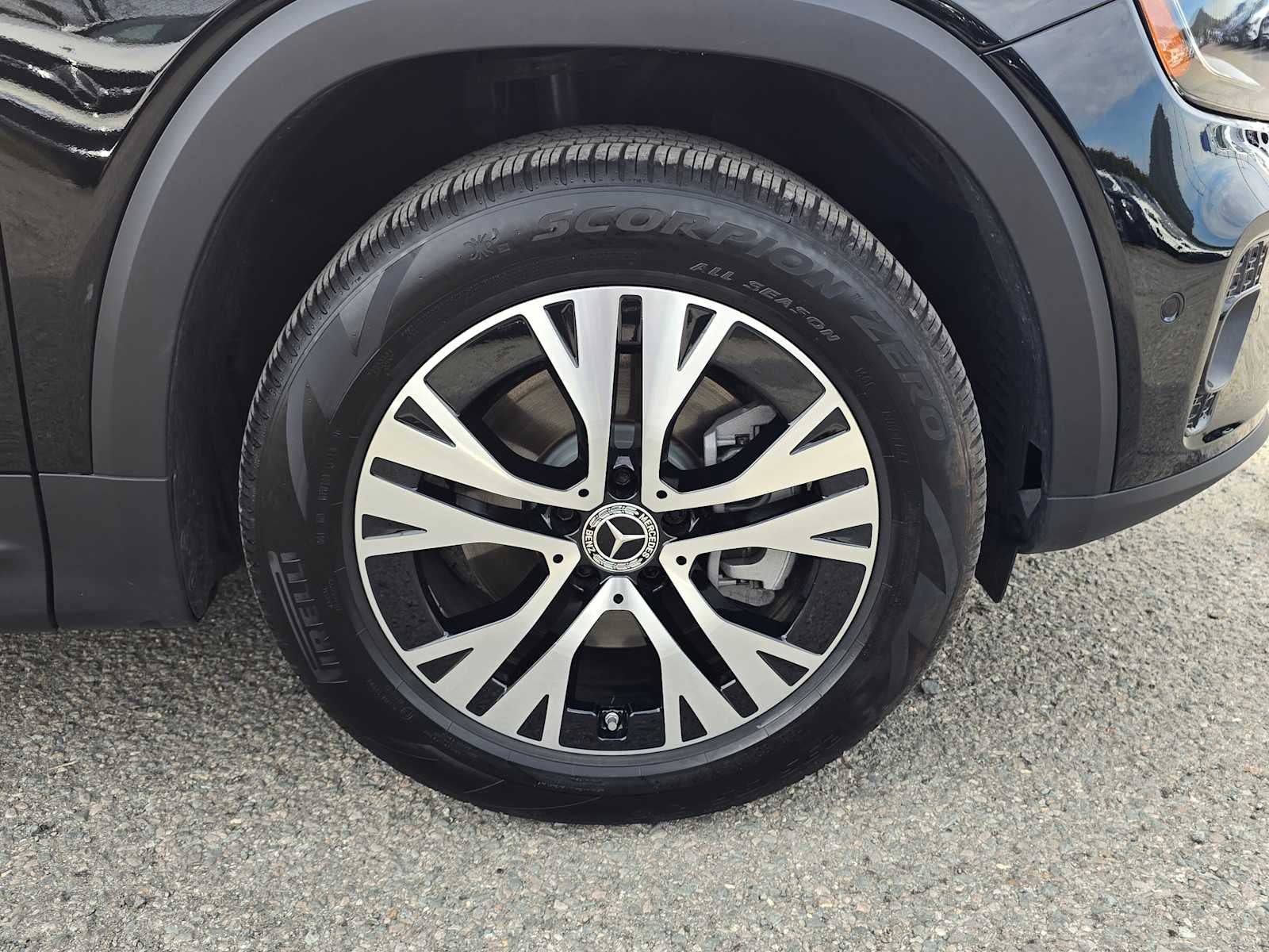 2025 Mercedes-Benz GLB GLB 250