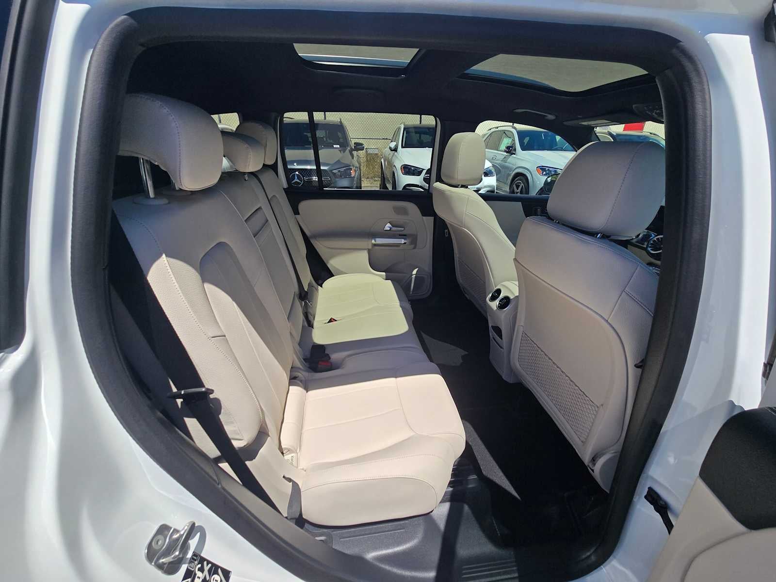 2026 Mercedes-Benz GLB 250 4MATIC® SUV