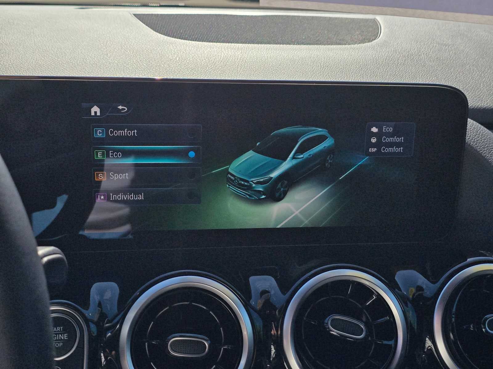 2026 Mercedes-Benz GLA 250 SUV