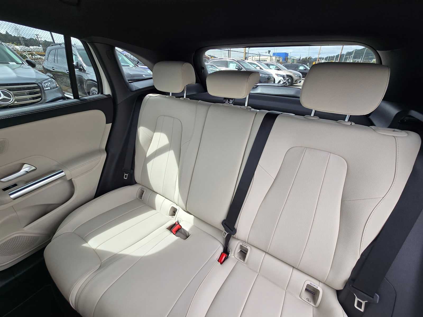 2026 Mercedes-Benz GLA 250 SUV