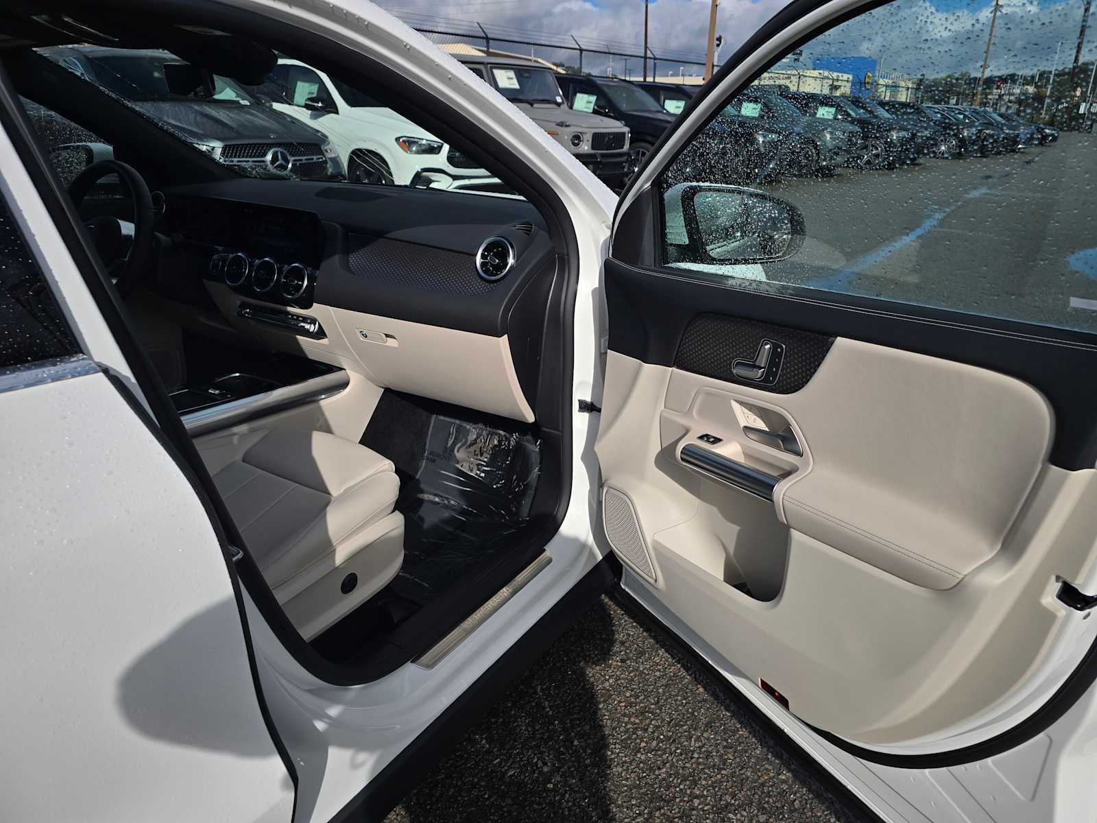 2026 Mercedes-Benz GLA 250 SUV