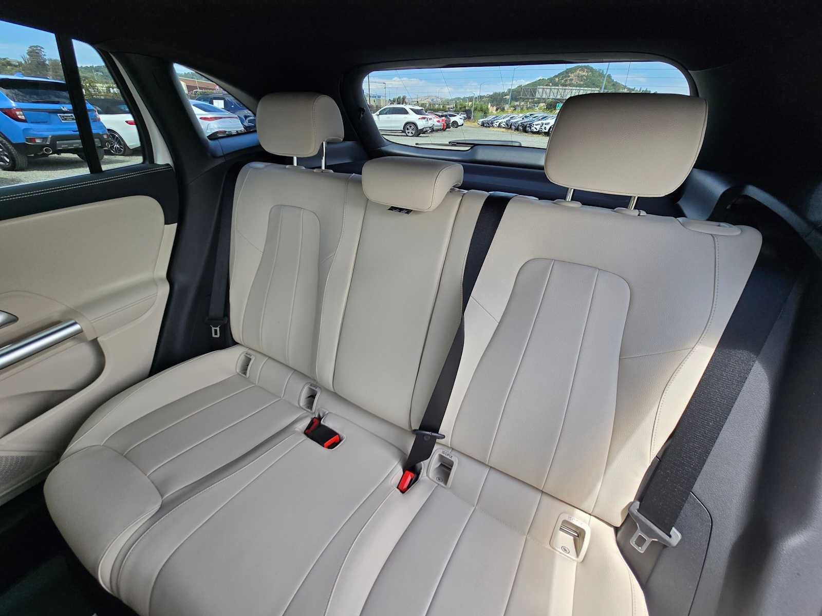 2026 Mercedes-Benz GLA 250 4MATIC® SUV