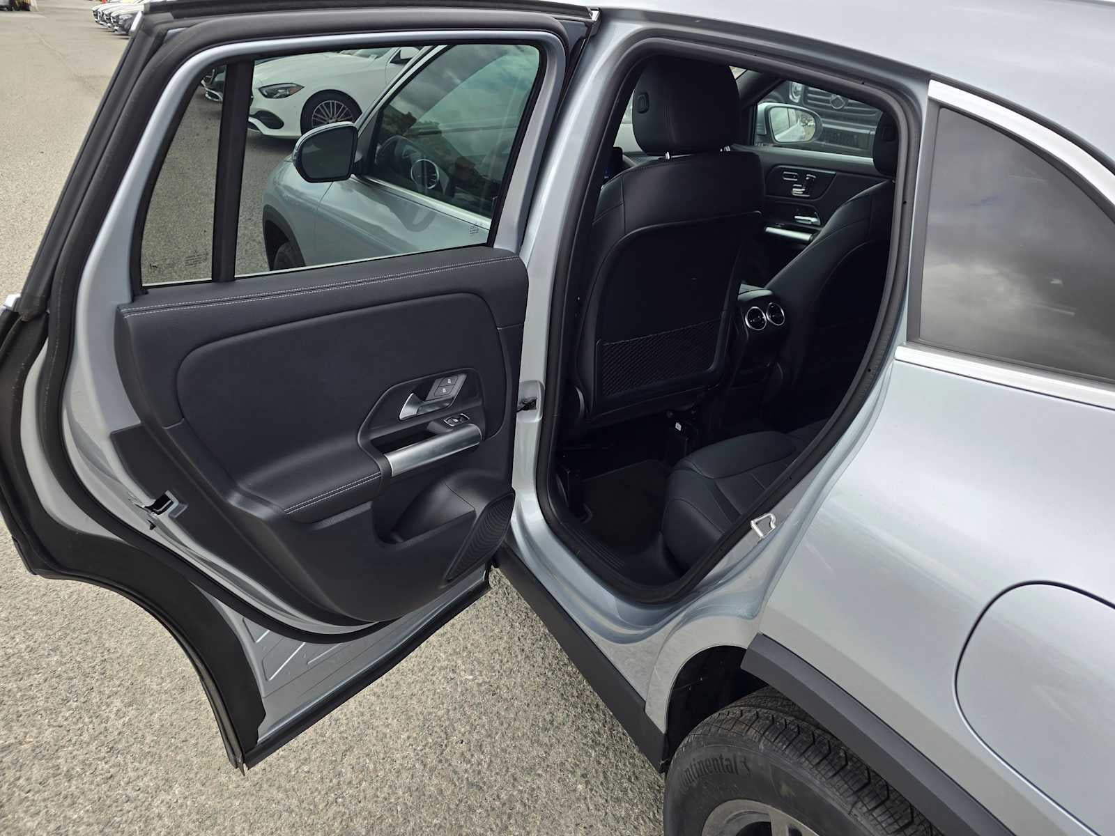 2025 Mercedes-Benz GLA 250 4MATIC® SUV