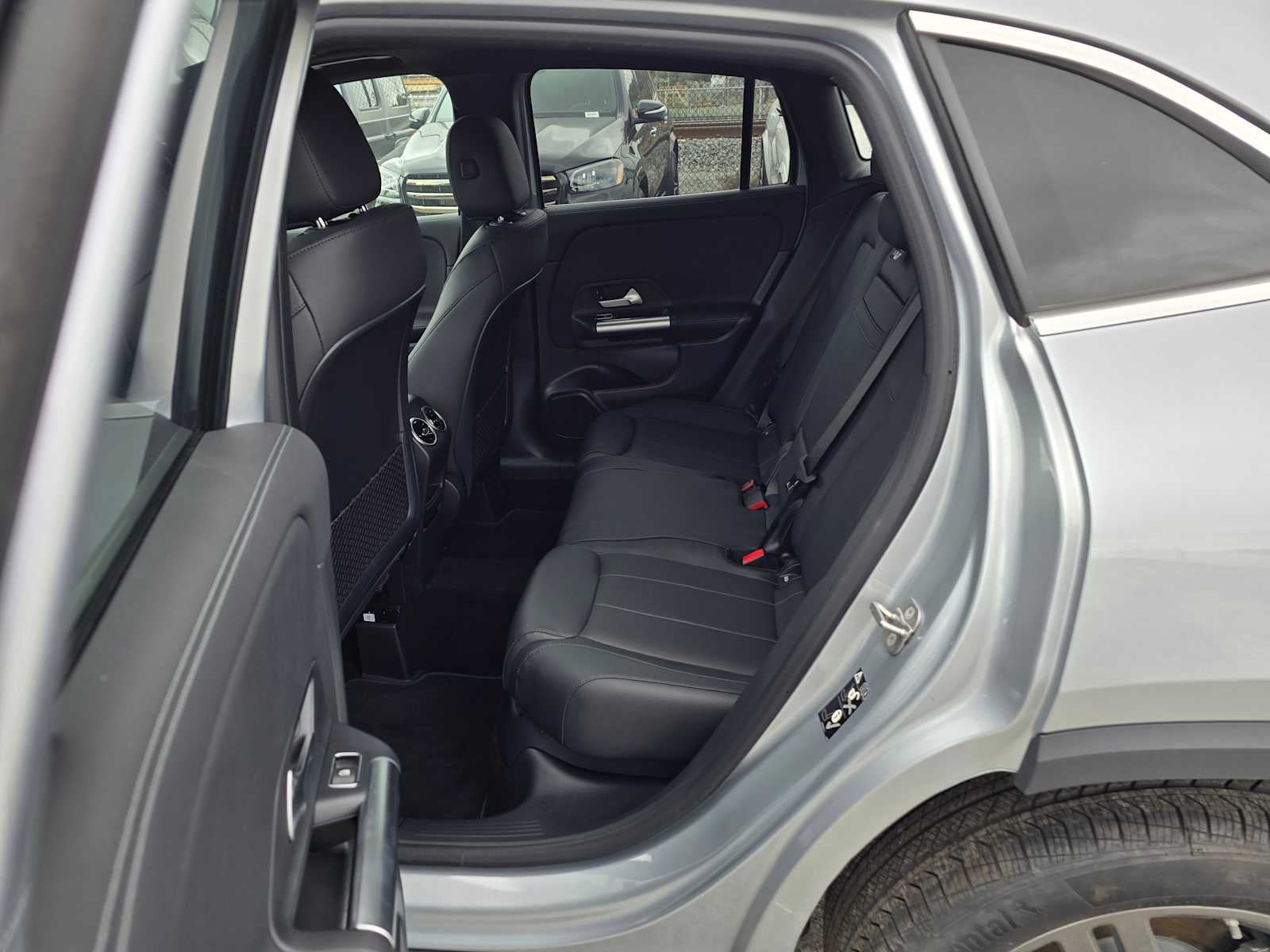 2025 Mercedes-Benz GLA 250 4MATIC® SUV