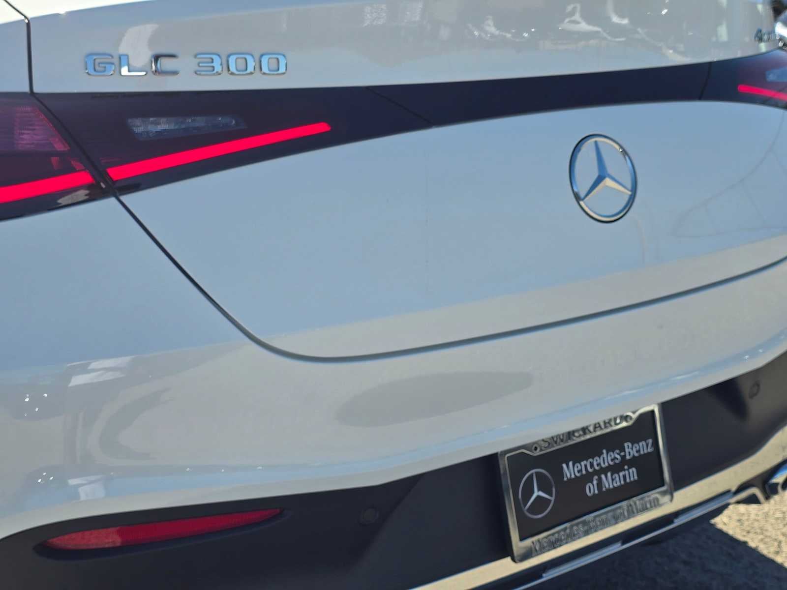 2027 Mercedes-Benz GLC 300 4MATIC® Coupe